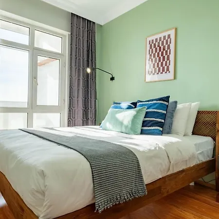 Bosphorus View With 3 Bedrooms *